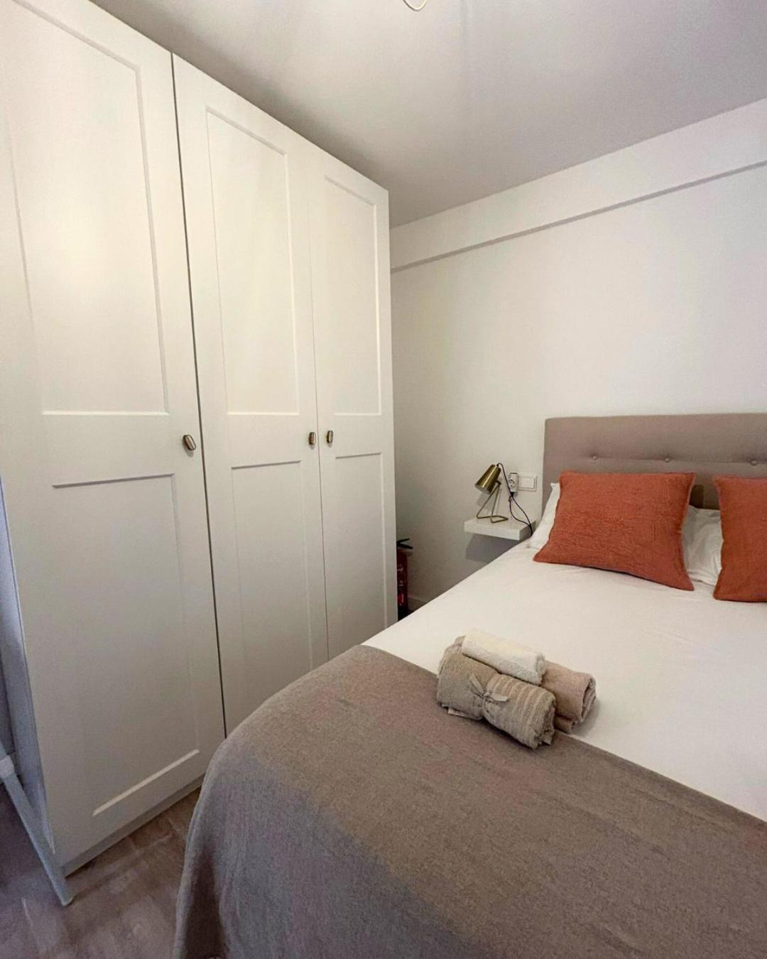 Casa Care - Al Ladito De La Playa Gijón Esterno foto